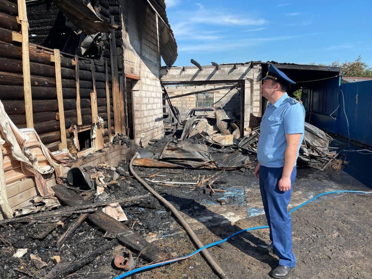 Прокуратура Нижегородской области взяла на контроль установление обстоятельств гибели ребенка в результате пожара в г. Бор