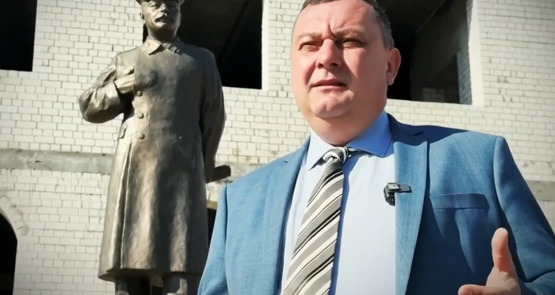 Во Франции показали Бор?