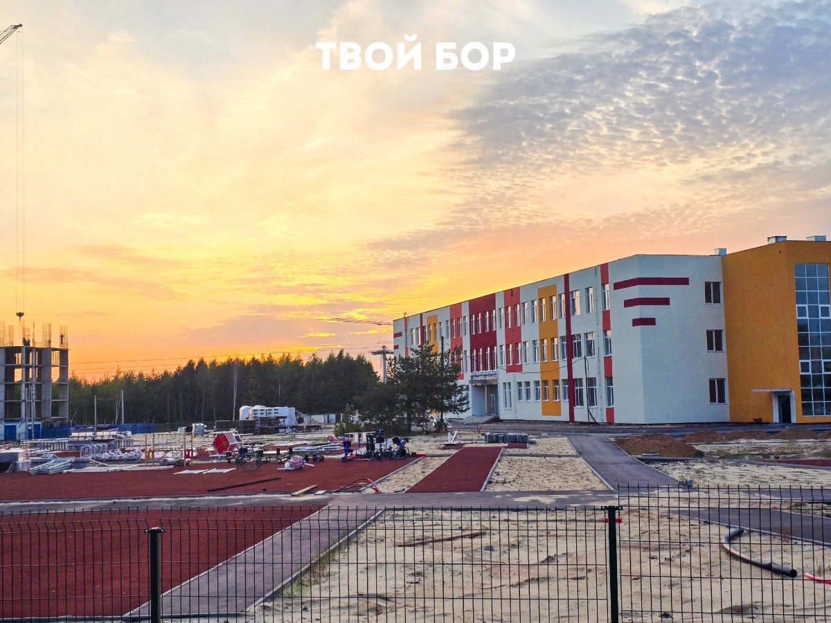 Специальные комиссии будут работать на недостроенной школе на Намыве