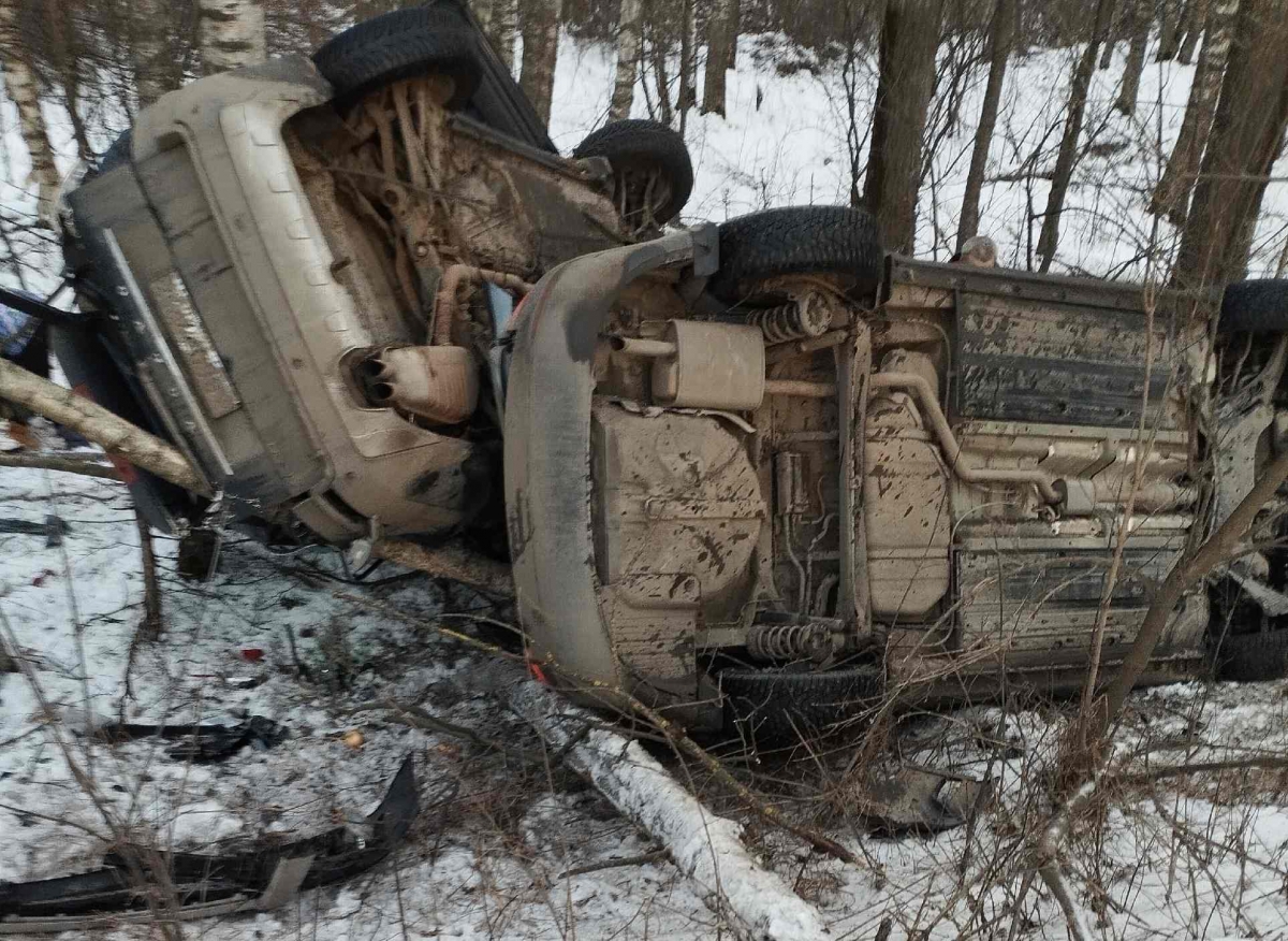 Это фото с места ДТП, которое произошло у Боярского в воскресенье