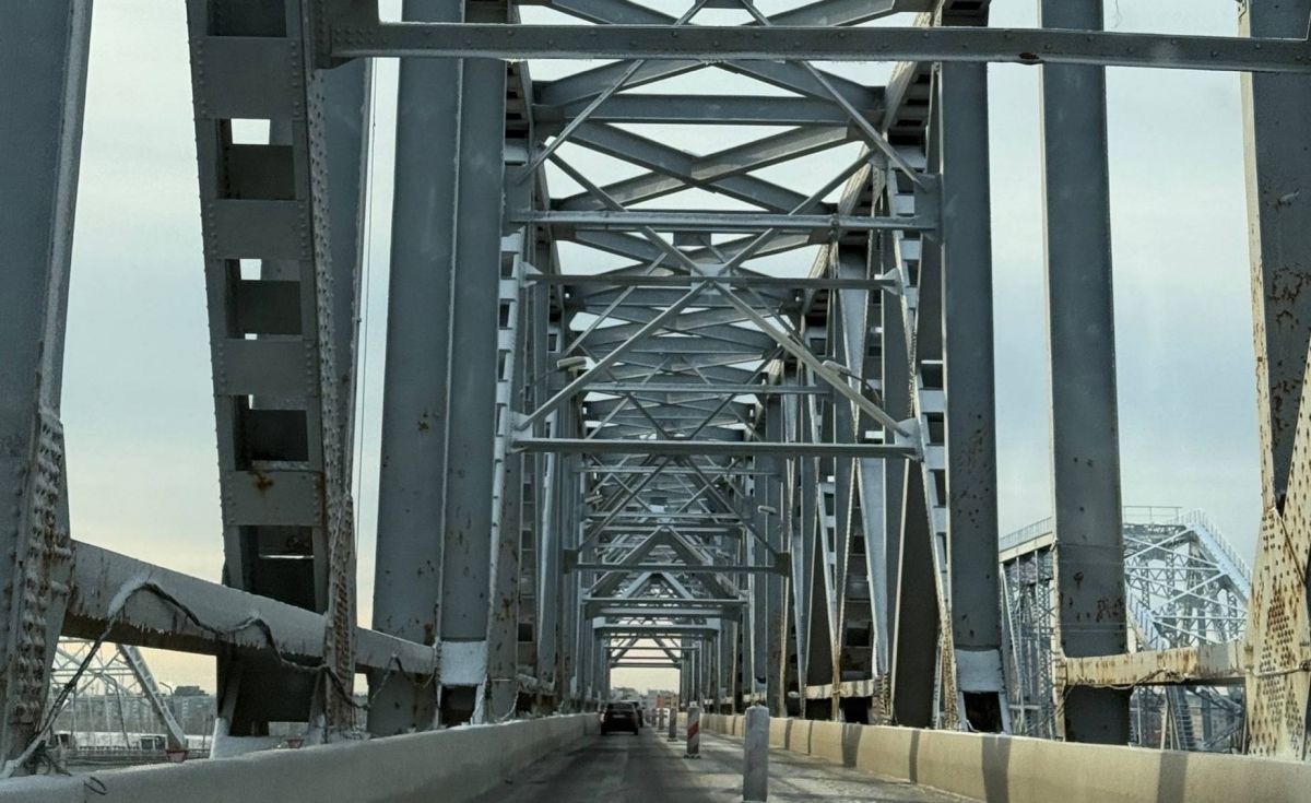 На Борском мосту уже в конце декабря могут открыть вторую полосу движения