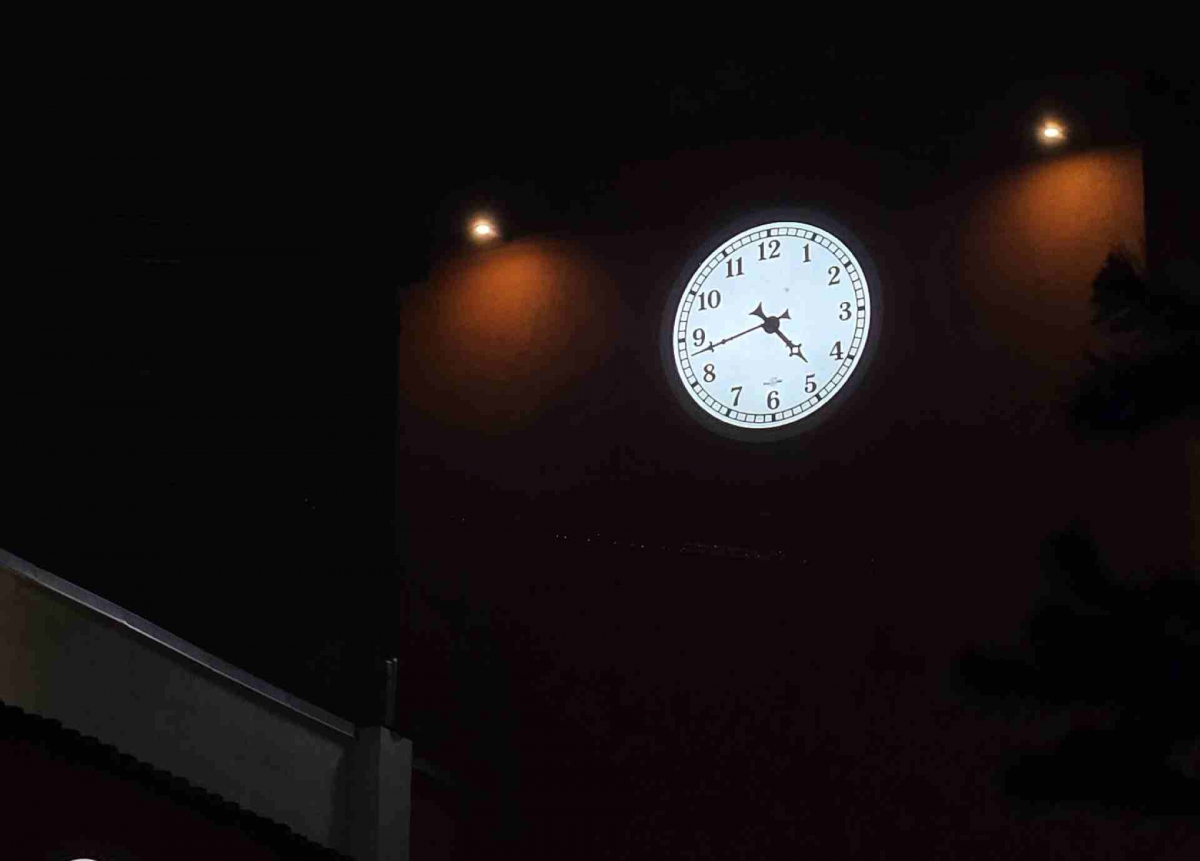 В новогоднюю полночь пробьют борские куранты