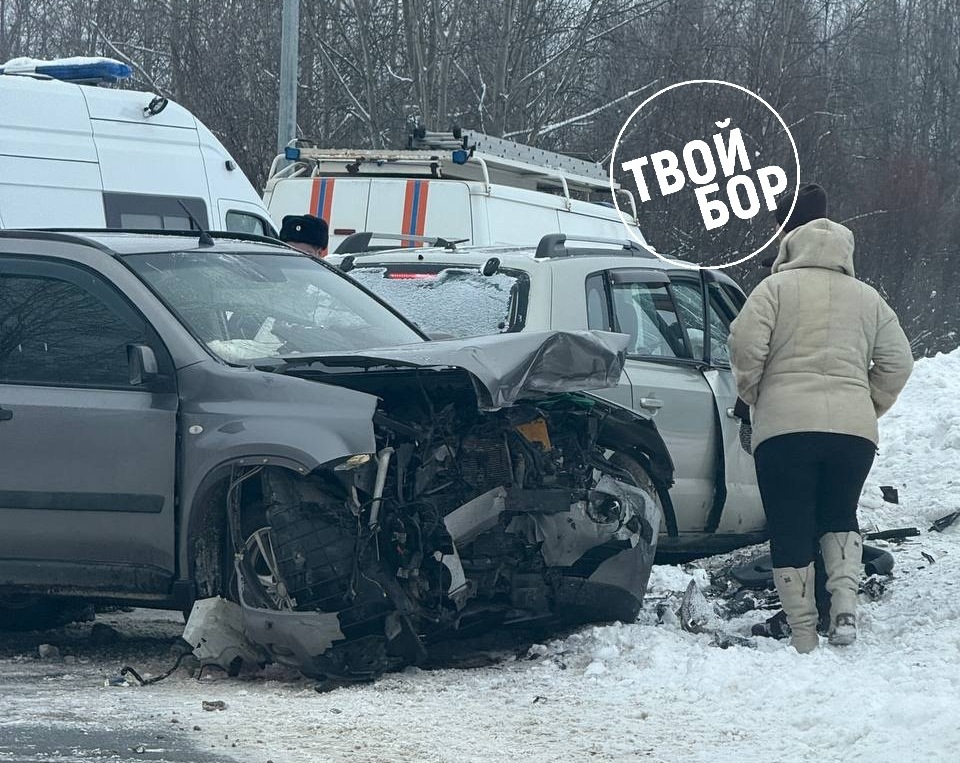 На объездной, около канатки, жесткое ДТП с пострадавшими