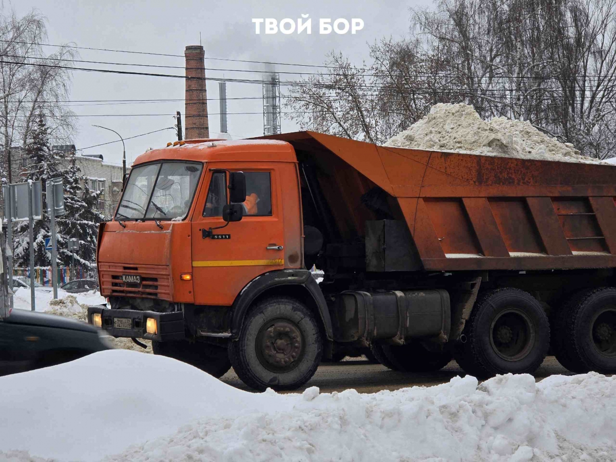 Куда увезут снег с Борских улиц?
