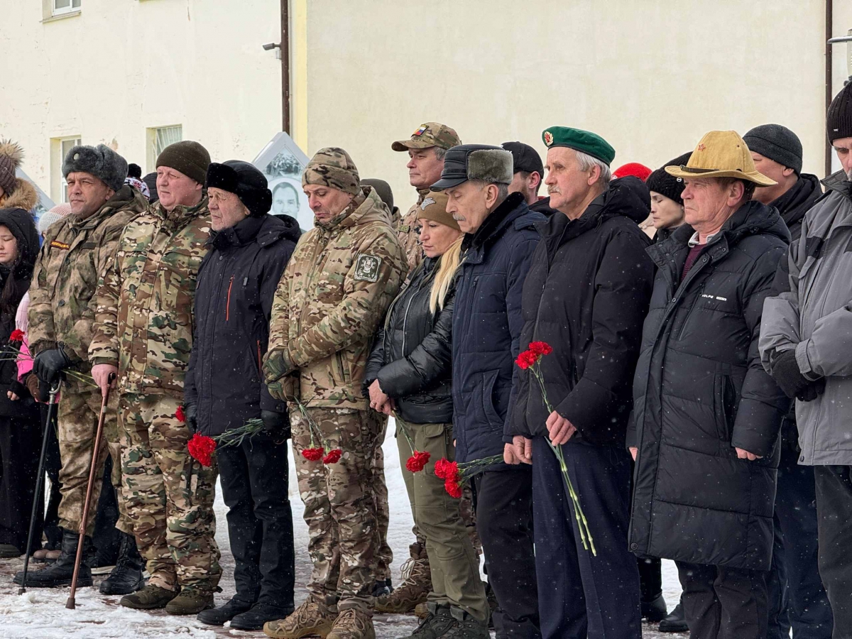 На Бору прошёл митинг, посвящённый 37-й годовщине вывода ограниченного контингента Советских войск из Афганистана