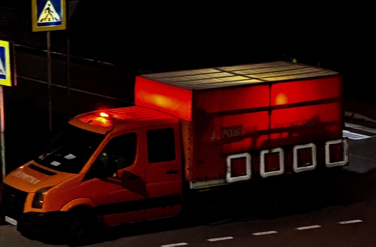 Оранжевые человечки будут красить Бор