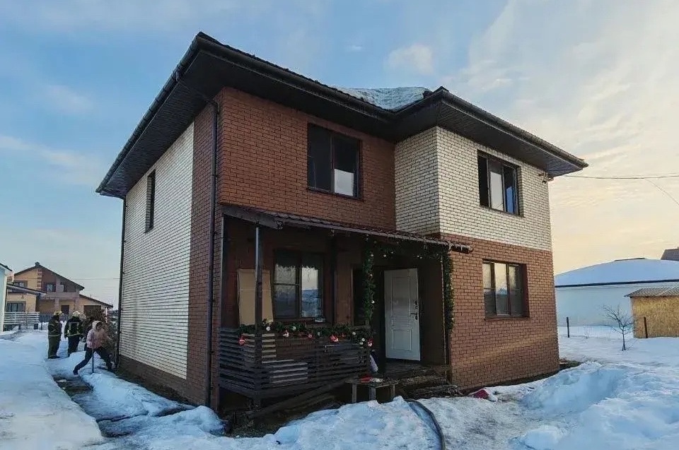 Подробности пожара в частном доме в Елевой