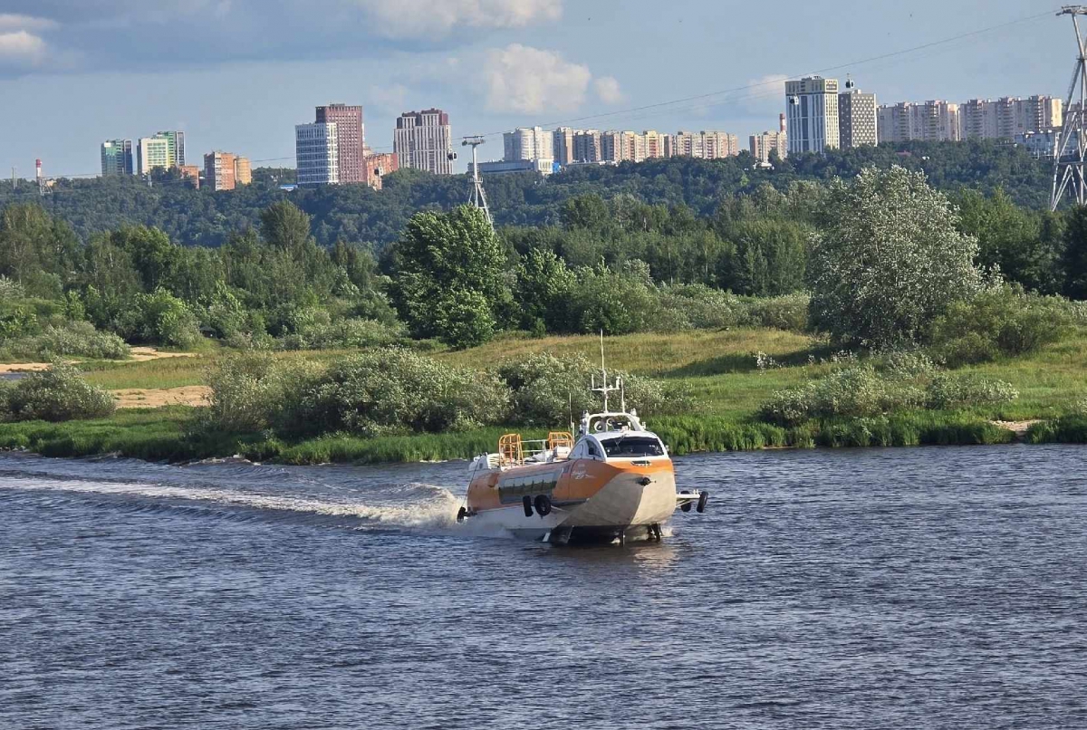 Валдай или электросудно будут ходить на Бор?