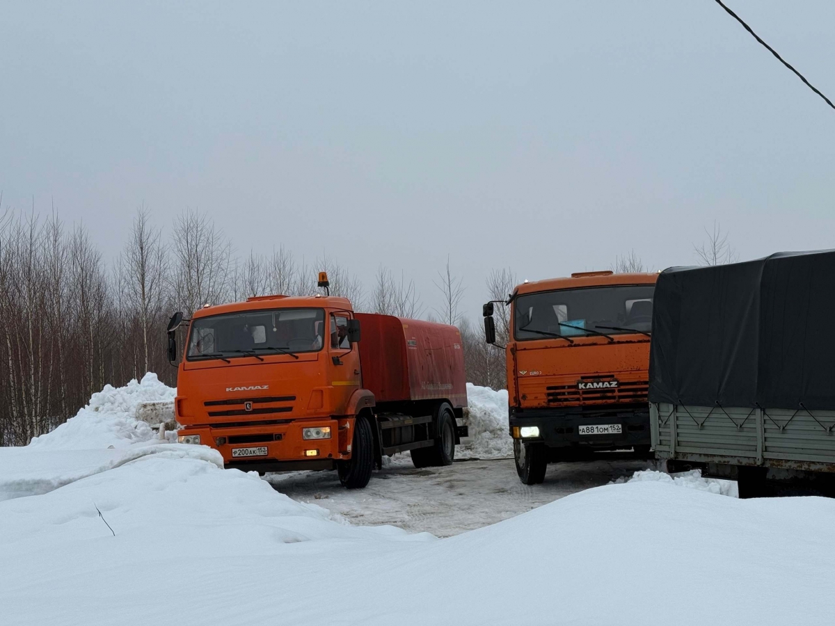 Что делают машины Водоканала в Боталово-4?