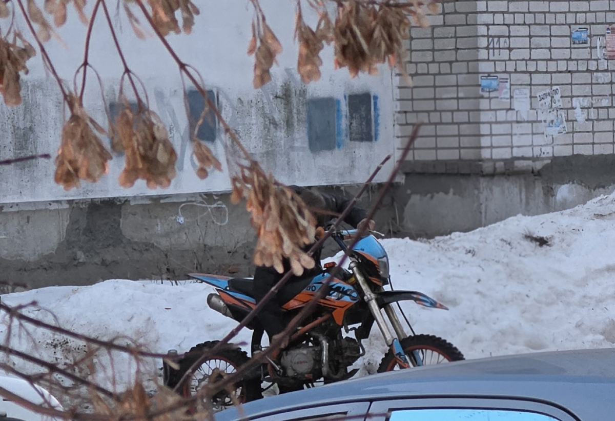 Центральные городские дороги уже в основном без льда и снега