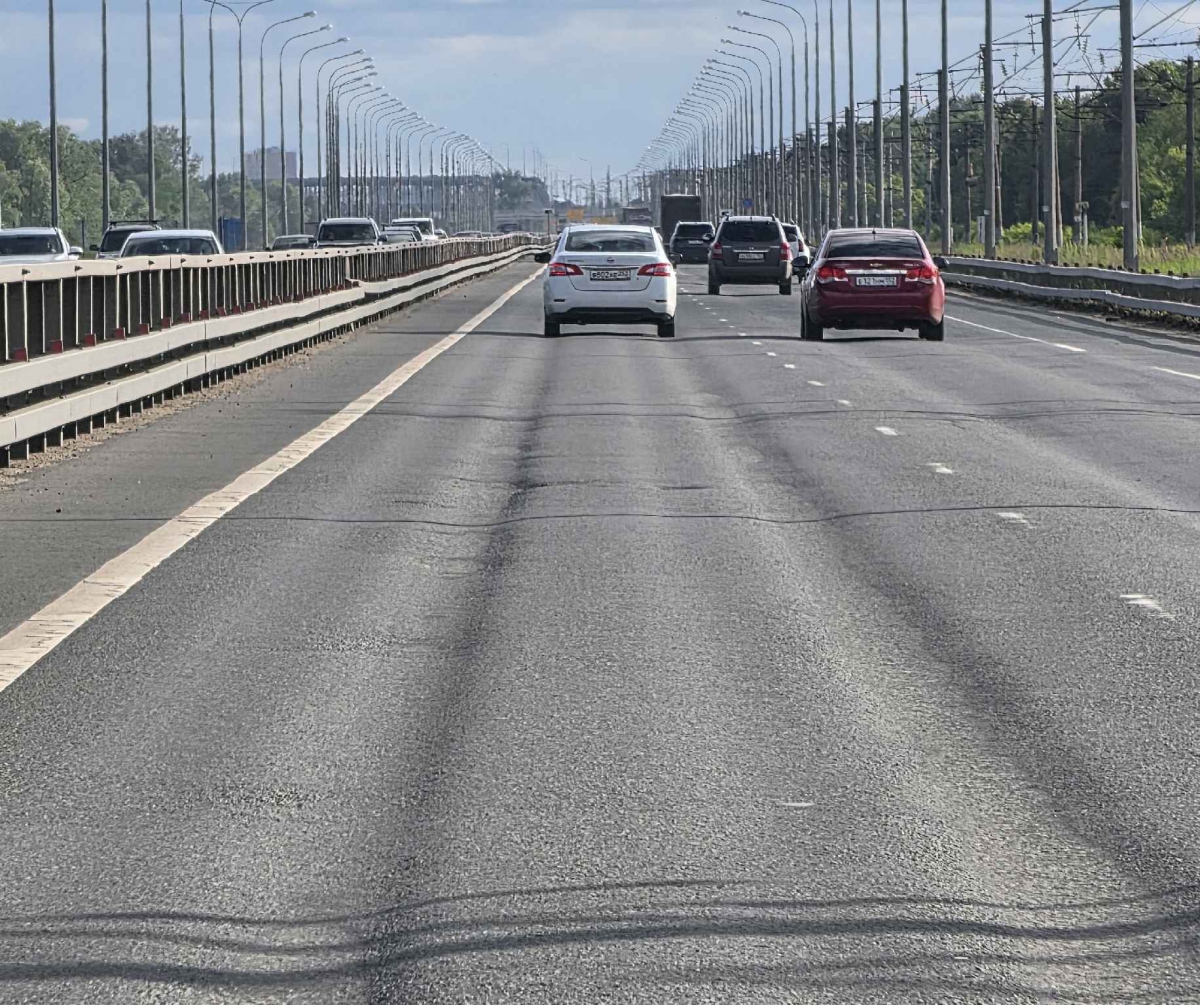 Пока борчане не видят новостей про ремонт дороги перед Борским мостом