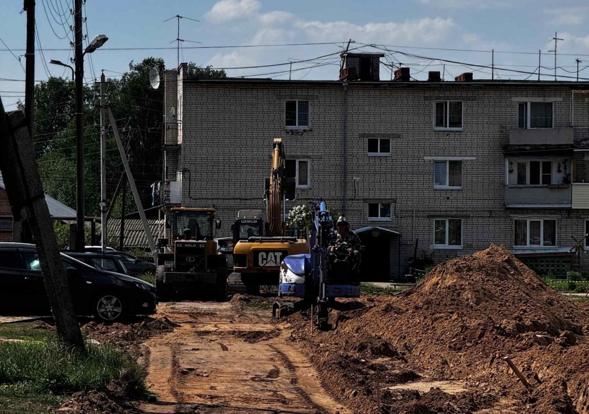 На парковку около нового сквера в Редькино выделили дополнительные средства
