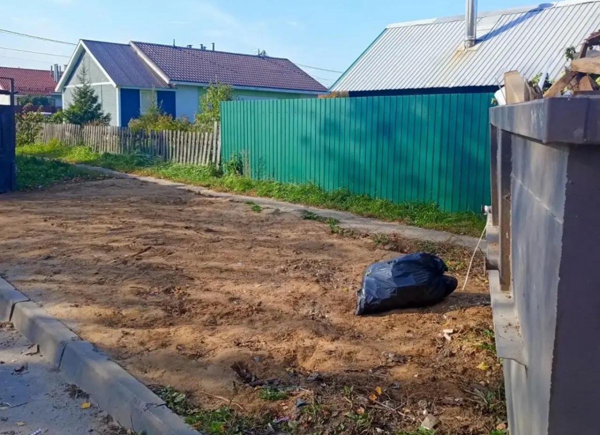 Пока одни наводят порядок, другие, к сожалению, не ценят чужой труд