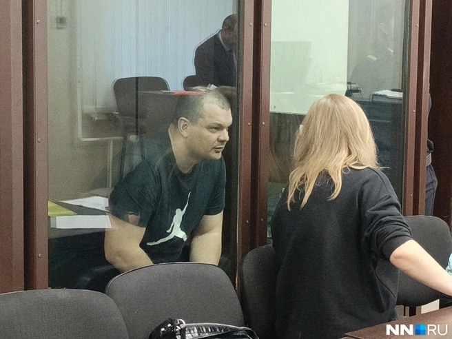 Экс-замглавы администрации Бора судят по делу о взятке при строительстве моста