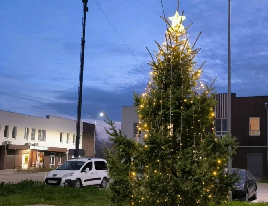 И всё-таки Бор уже готовится к Новому году!