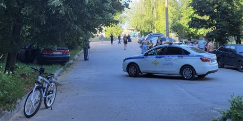 Пьяный гонщик устроил ЧП в 2-ом микрорайоне