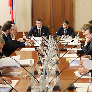 Никитин сообщил о переходе на раздельный сбор мусора в 2020 году 1