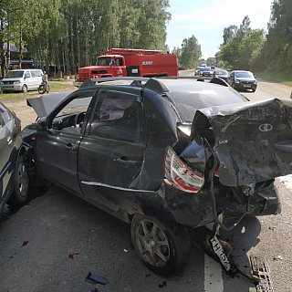 Шесть ма­шин попали в массовое в ДТП в Борском р-не 2