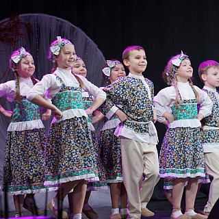 Атмосферные фото с праздничного концерта на Стекольном 4