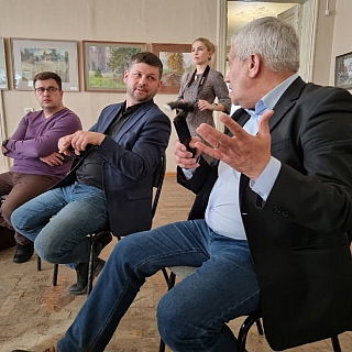 Жаркие споры по городскому парку разворачиваются на Бору 3