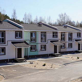 В продаже готовые таунхаусы на Бору 10