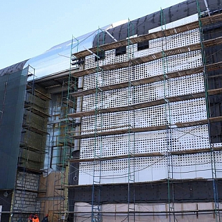 Вот так сейчас выглядит ледовый дворец на Стрелке 1