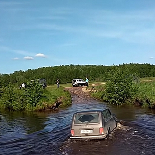 Нижегородцы «утопили» несколько машин, пытаясь объехать борскую пробку 1