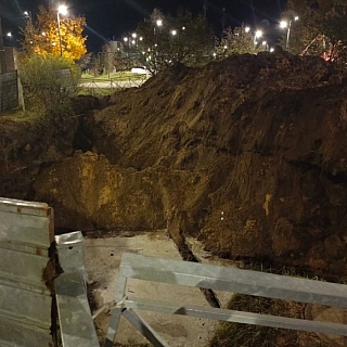 Место коммунальной аварии в посёлке Октябрьский 1