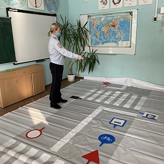 Борские госавтоинспекторы провели военно-патриотическую игру «Зарница» 1