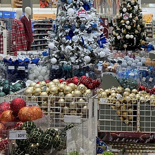 Такое ощущение, что в Нижнем новый год наступает как-то быстрее... 2