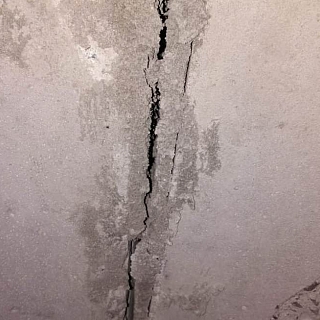 Судьбой дома на улице Московской в микрорайоне Боталово-4 на Бору активисты ОНФ занимаются уже около года 1