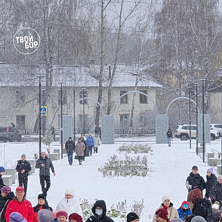 На Стекольном открыли аллею после благоустройства 5