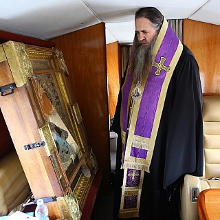 Митрополит Георгий пролетел над областью на вертолете и прочитал молитву против коронавируса 2