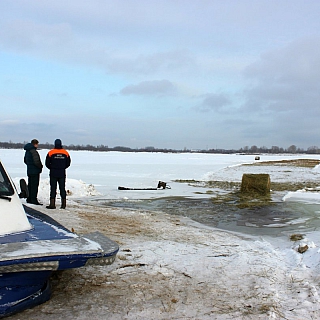 Переправа из сена через Волгу признана незаконной 3