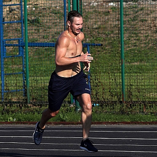 Московские хоккеисты тренируются на Бору 4