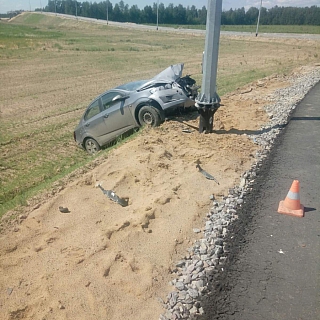 За первую неделю лета в авариях на Бору пострадали 9 человек 3