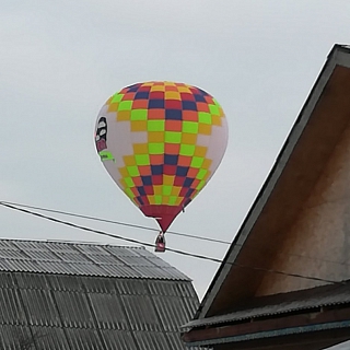 Летающие объекты покорили жителей Бора 2