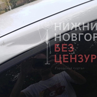 На Бору пьяный неадекват с ножом набросился на таксиста 3