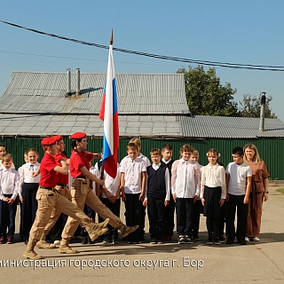 В школе № 3 появилась мемориальная доска в память о М. А. Воробьёве 1