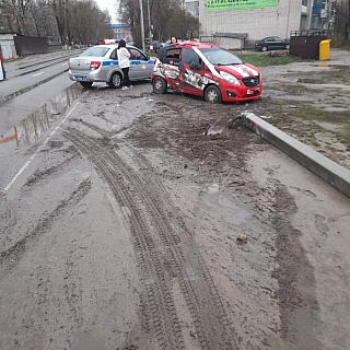 Внимание! Ведётся розыск водителя! 3