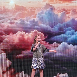 В домах культуры Борского округа уже начали поздравлять милых женщин с нежным праздником 8 Марта! 6