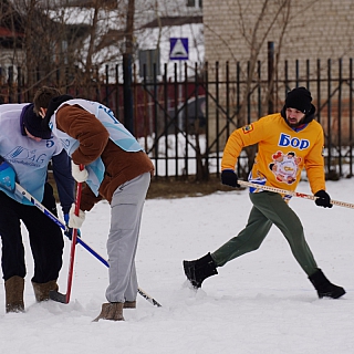 Хоккей в валенках порадовал борчан 4