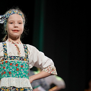 В домах культуры Борского округа уже начали поздравлять милых женщин с нежным праздником 8 Марта! 1