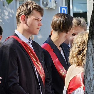 На Бору прошёл парад выпускников 2023 года 9