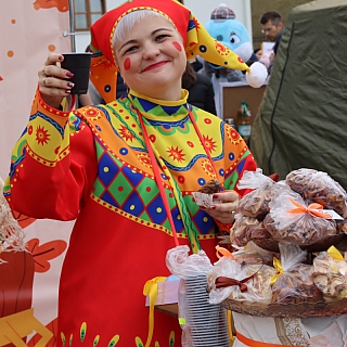 Подходи, честной народ — угощенье всех зовёт! 5