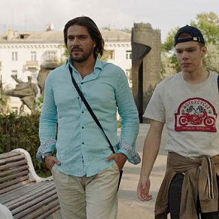 Бор опять по телевизору показывают 3