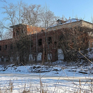 Что за старинный дом расположился Бору? 2