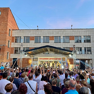 "Лесоповал" поздравил жителей Бора 3