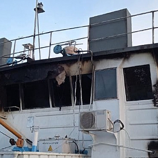 В поселке Октябрьский горел теплоход Волго-Дон 3