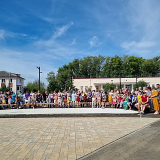 В Октябрьском открылся новый сквер 5